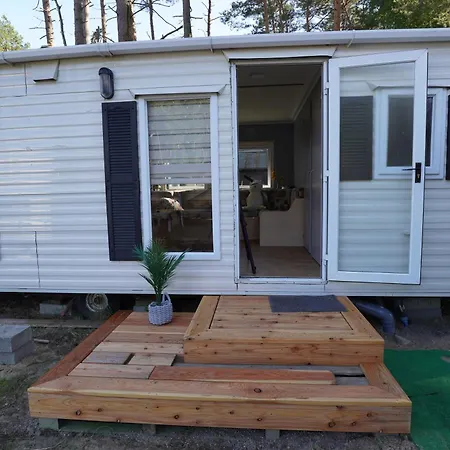 Domki W Lesie Dziwnow Exterior photo